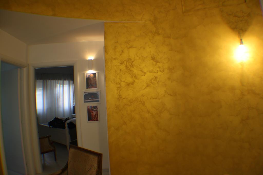 Conny'S Home Roma Quarto foto